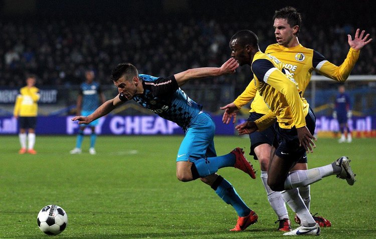 攻守兼备 攻守兼备